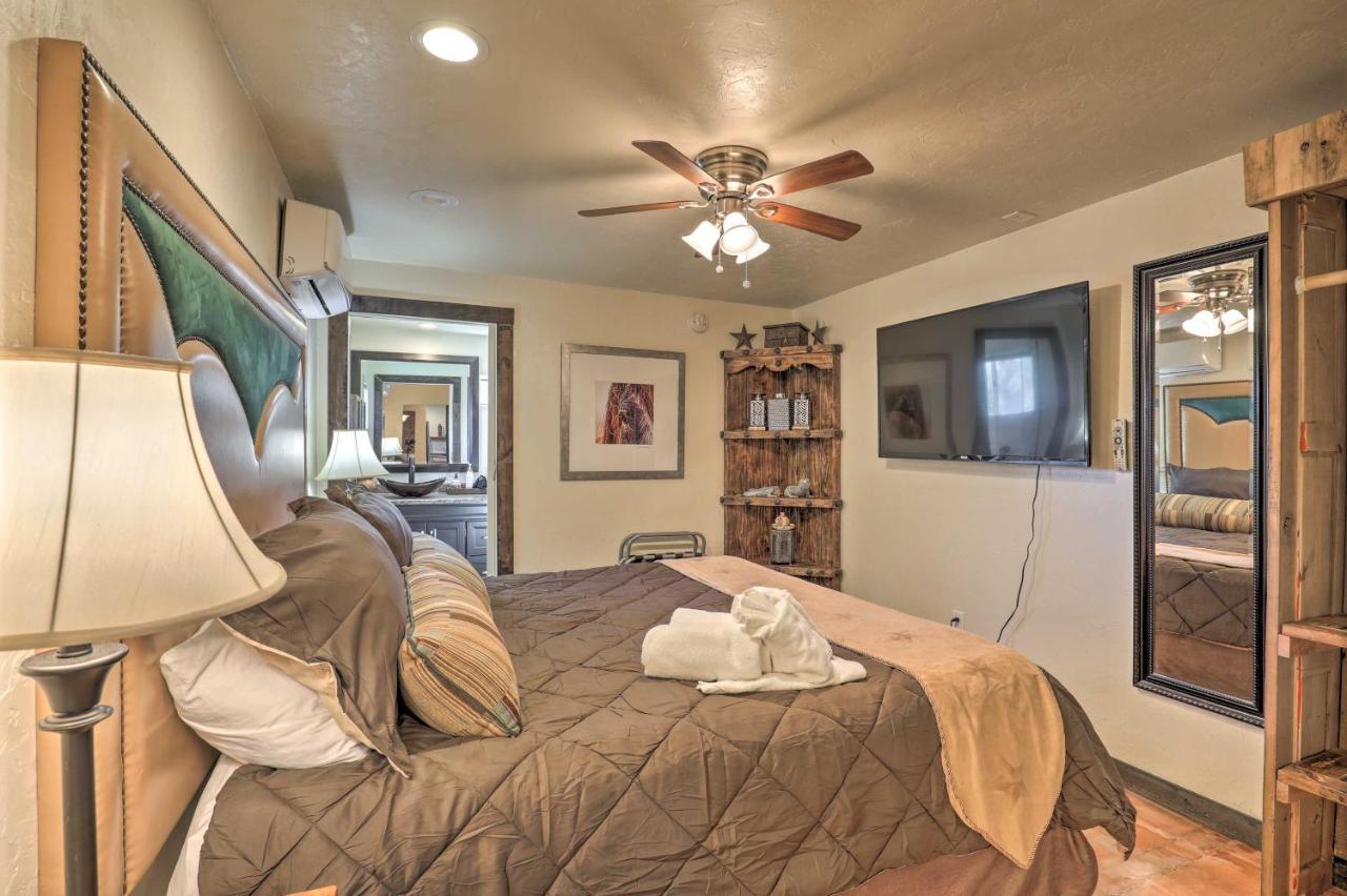 Pet-Friendly Tucson Casita Shared Hot Tub And Porch Villa Eksteriør bilde